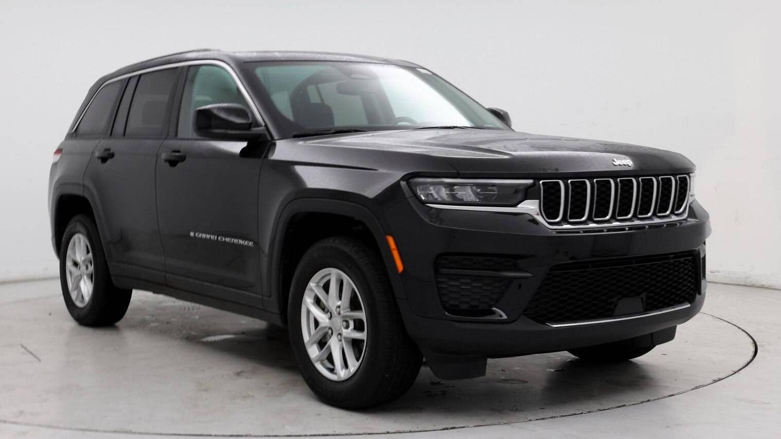 JEEP GRAND CHEROKEE 2023 1C4RJHAG2P8910856 image